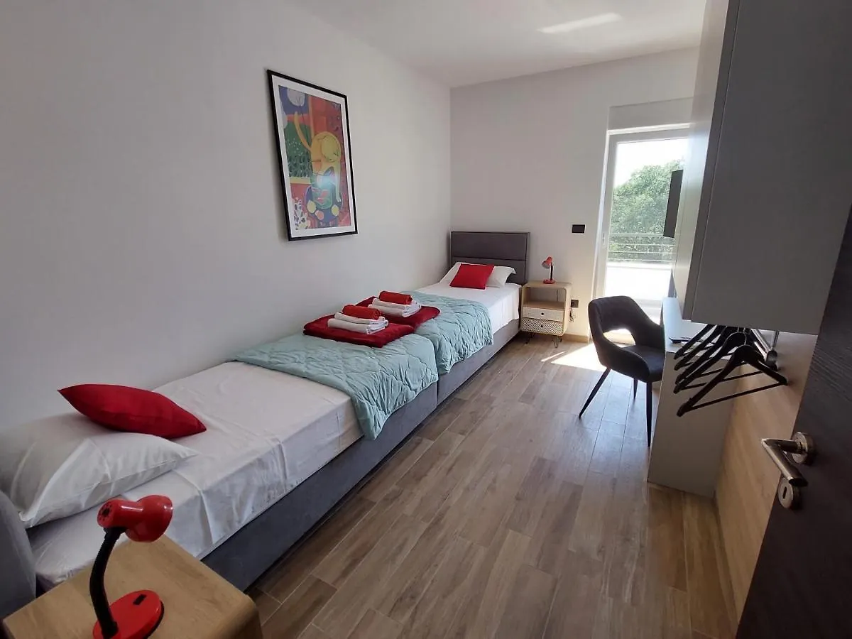 Villa Tara, 4 Bedroom Villa With Heated Pool Medulin Croatia