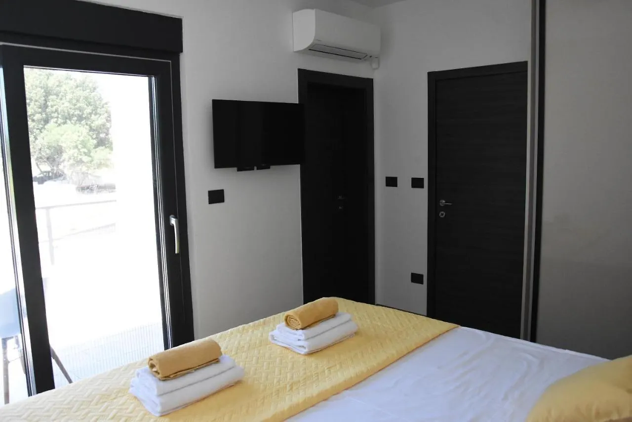 Villa Tara, 4 Bedroom Villa With Heated Pool Medulin Croatia