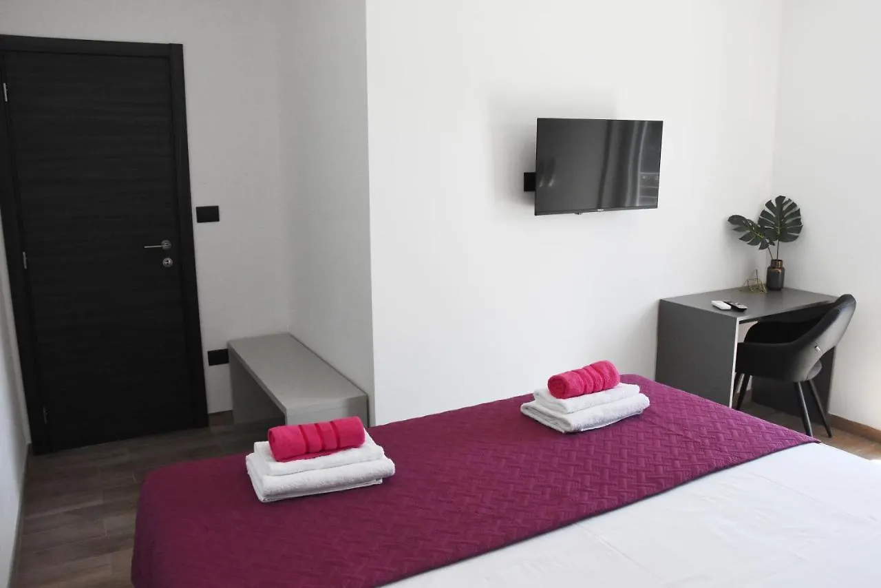 Villa Tara, 4 Bedroom Villa With Heated Pool Medulin 0*,  Croatia