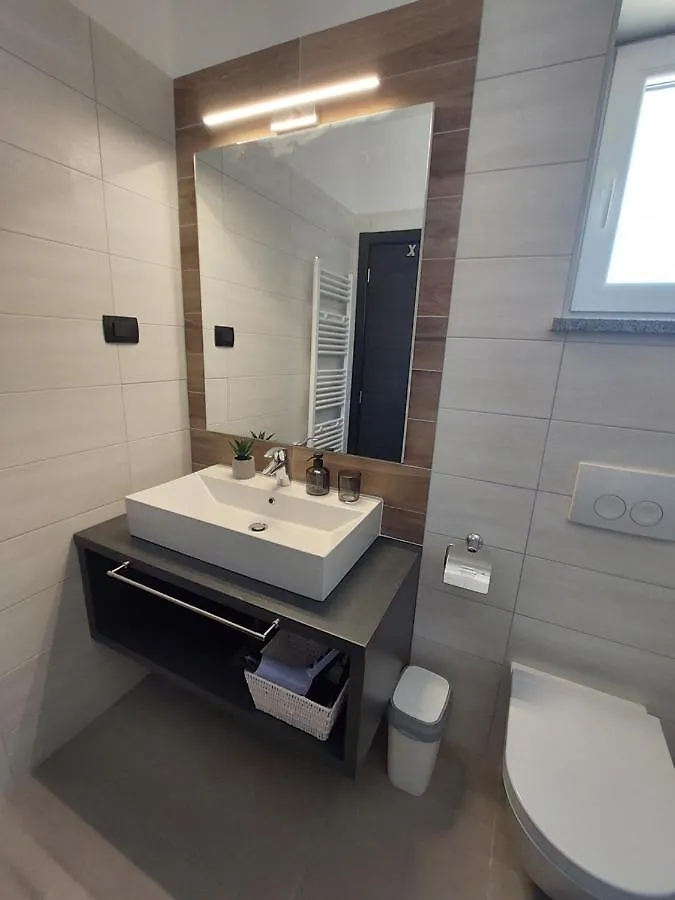 Villa Tara, 4 Bedroom Villa With Heated Pool Medulin Croatia