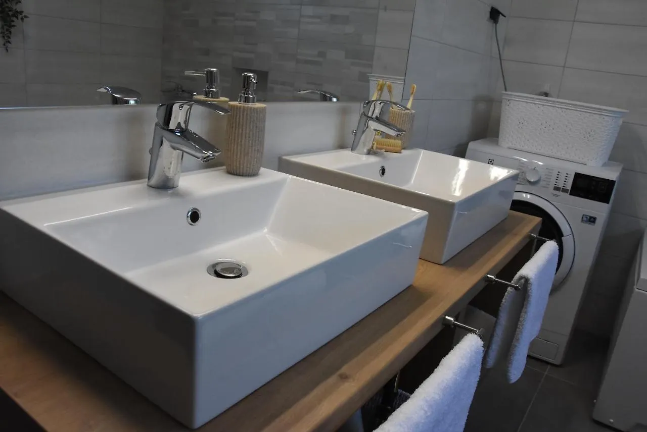 Villa Tara, 4 Bedroom Villa With Heated Pool Medulin Croatia